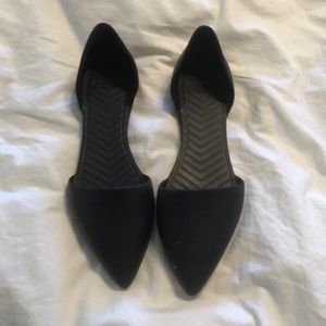 Native black flats